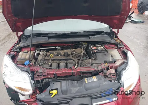 2014 Ford Focus Se z USA, uszkodzony, nr VIN 1FADP3F25EL402440